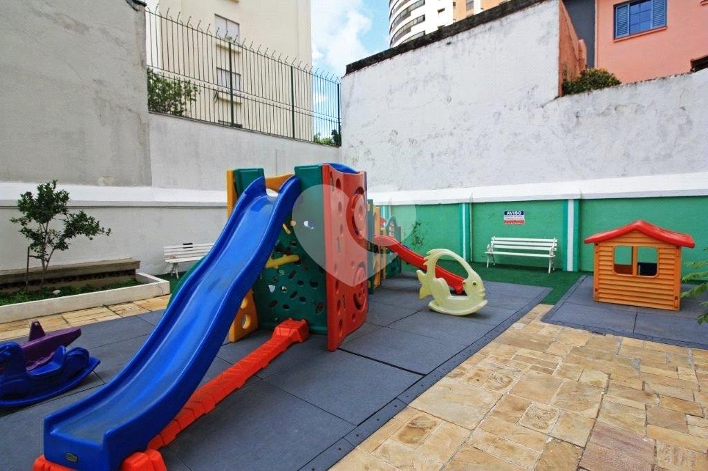 Apartamento à venda com 3 quartos, sendo 1 suíte,  em Alto da Lapa, São Paulo, SP