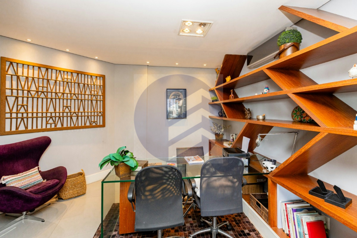 Duplex à venda com 3 quartos, sendo 3 suítes, em Vila Suzana 287m²