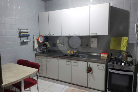 Casa de Vila à venda com 4 quartos, sendo 1 suíte, em Vila Isabel, Rio de Janeiro, RJ