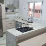 Casa à venda com 2 quartos no condomínio Karolyne, Votorantim - SP