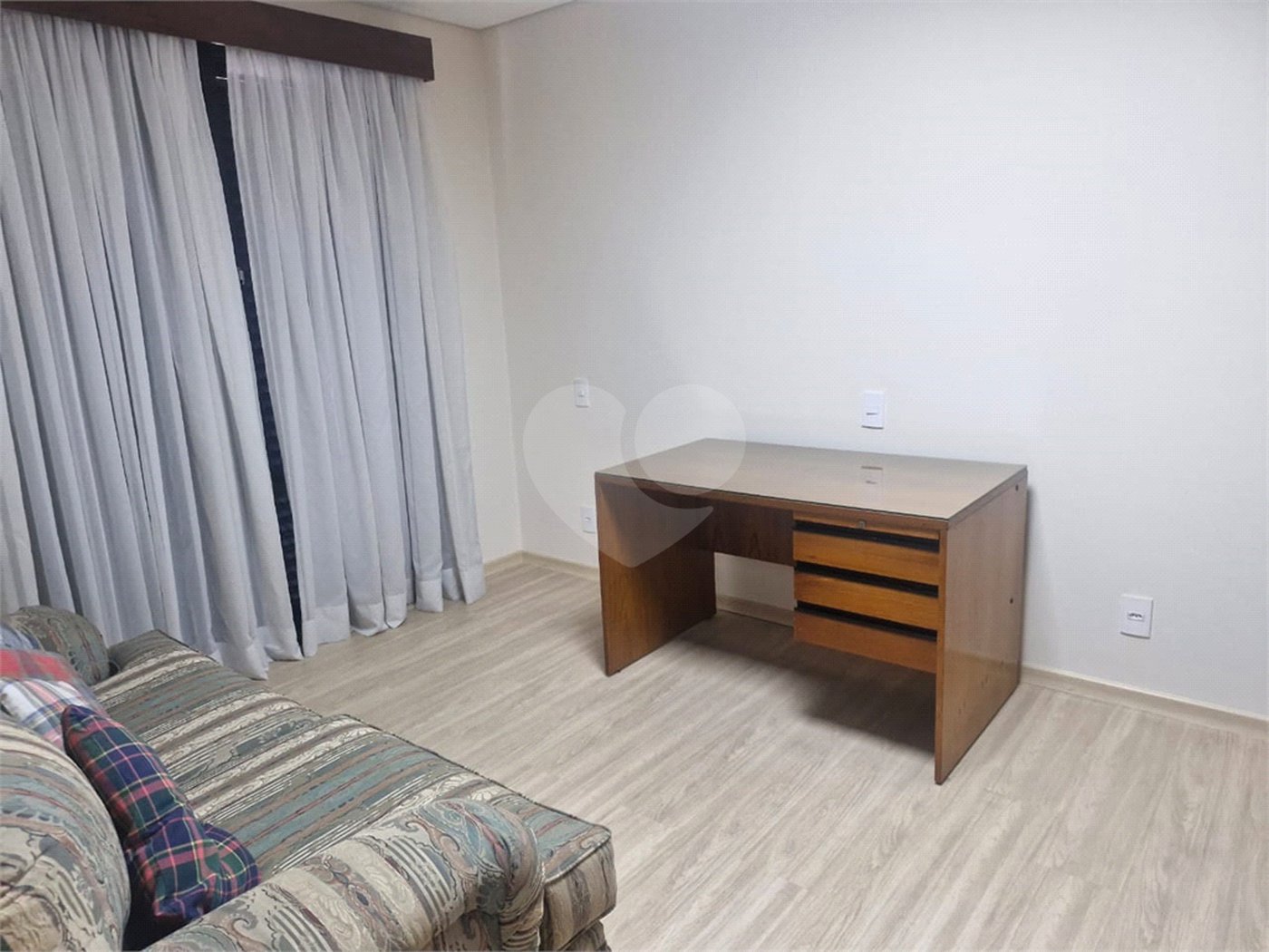 Apartamento para alugar com 4 suítes em Santo Amaro, São Paulo, SP