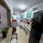 Apartamento à venda com 2 quartos, sendo 1 suíte,  em Vera Cruz, Mongaguá, SP