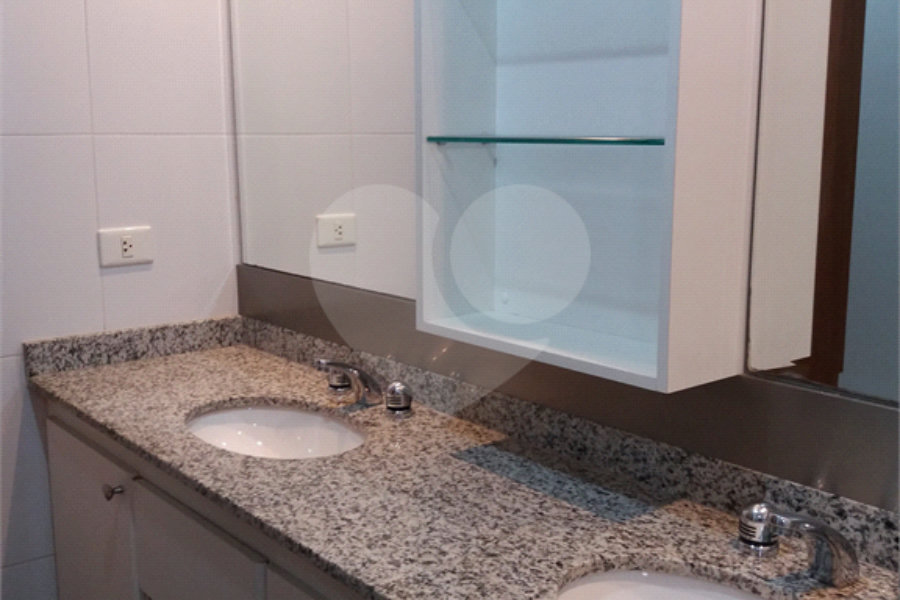 Apartamento à venda com 3 suítes em Anália Franco, São Paulo, SP