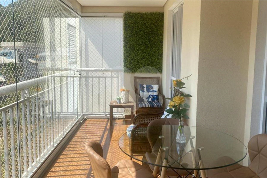 Apartamento à venda com 3 quartos, sendo 1 suíte, em Horto, São Paulo, SP