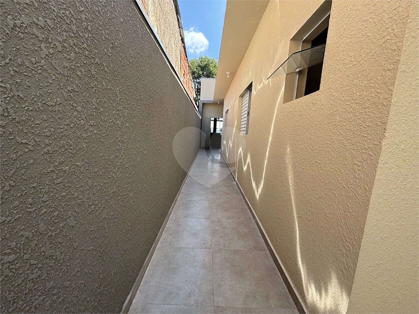 Casa de Vila à venda com 2 quartos, sendo 1 suíte, em Parque São Bento, Sorocaba, SP