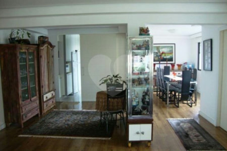 Apartamento à venda com 4 quartos, sendo 2 suítes, em Água Fria, São Paulo, SP