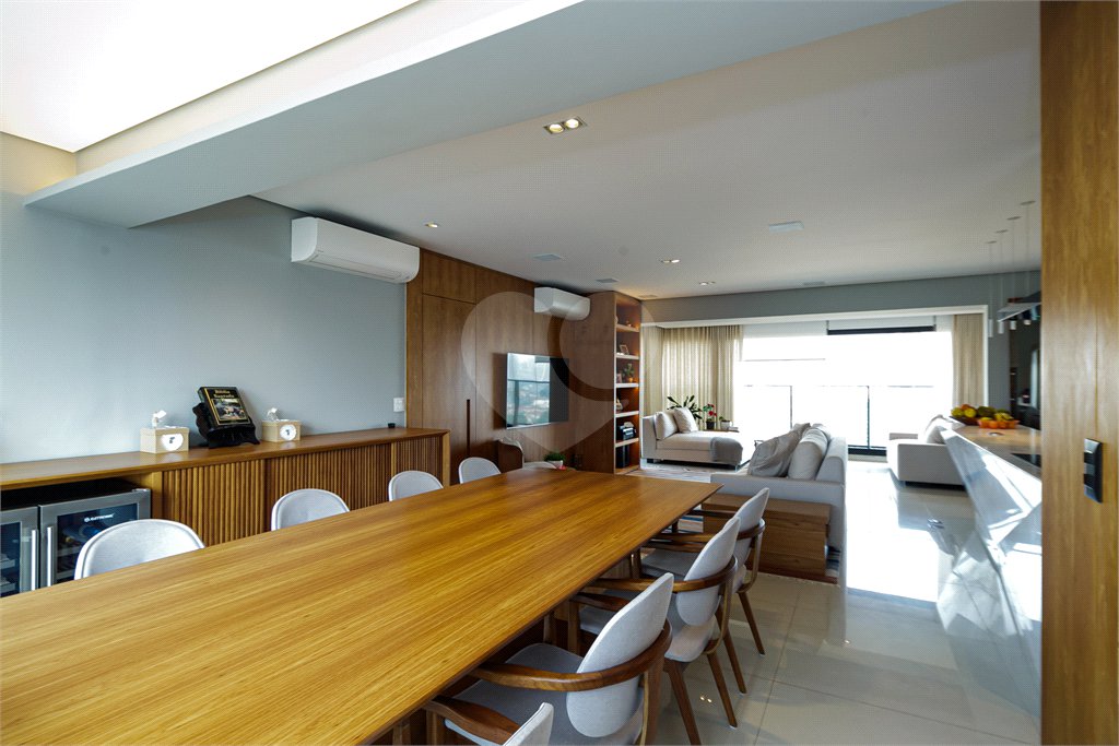 Apartamento à venda com 3 suítes em Brooklin, São Paulo, SP