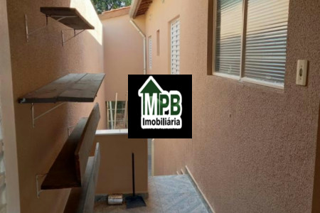 Sobrado à venda com 2 quartos, sendo 1 suíte, em Jardim Santa Luiza, Sorocaba, SP