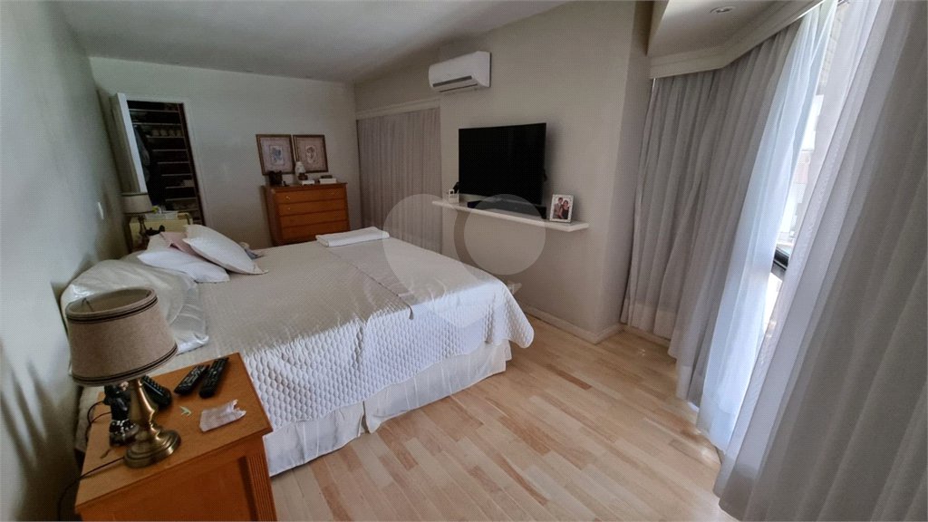 Apartamento à venda com 4 quartos, sendo 2 suítes, em Barra da Tijuca, Rio de Janeiro, RJ