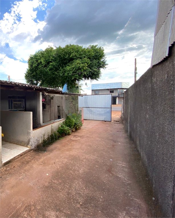 Casa à venda com 3 quartos em Vila Aquidabam, Ponta Porã, MS