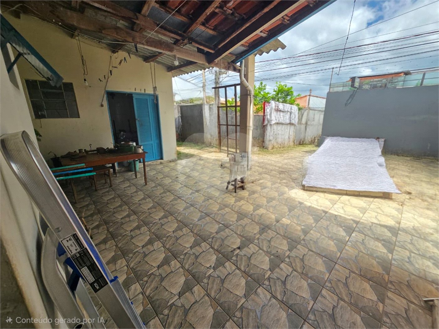 Casa à venda com 3 quartos em Vila Arruda, Itapetininga, SP