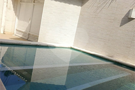 Casa à venda com 4 quartos, sendo 1 suíte, no condomínio Atlantico Sul, Rio de Janeiro - RJ
