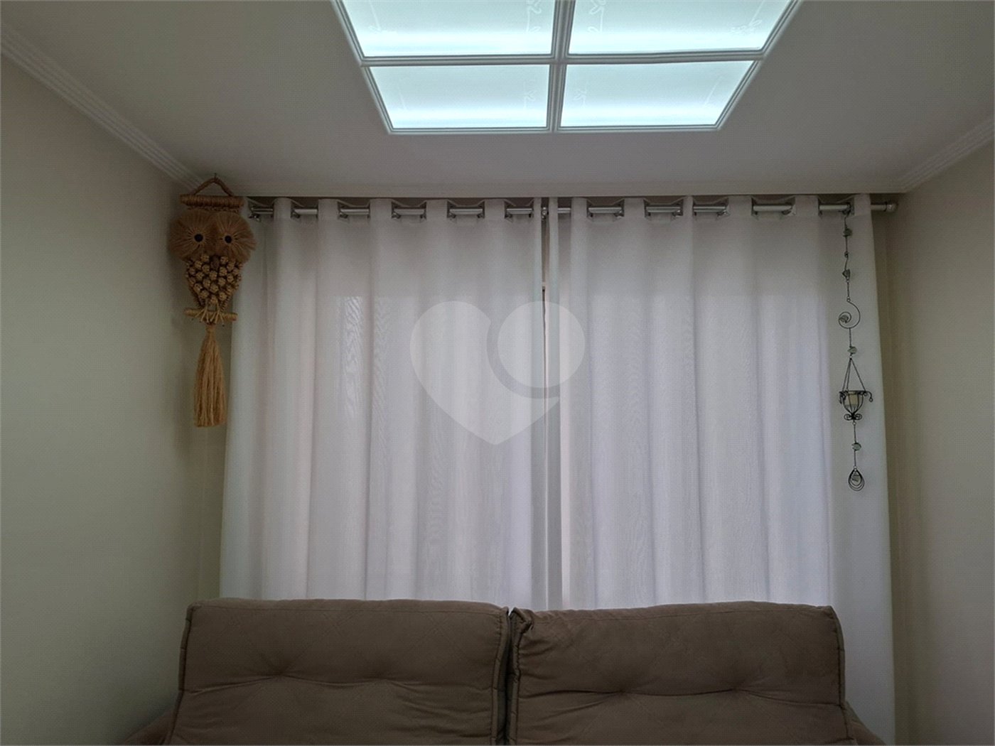 Apartamento à venda com 2 quartos em Parque Maria Domitila, São Paulo, SP