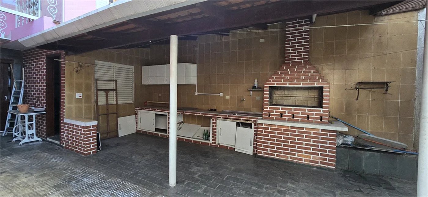 Casa à venda com 3 quartos, sendo 1 suíte, em Lar São Paulo, São Paulo, SP