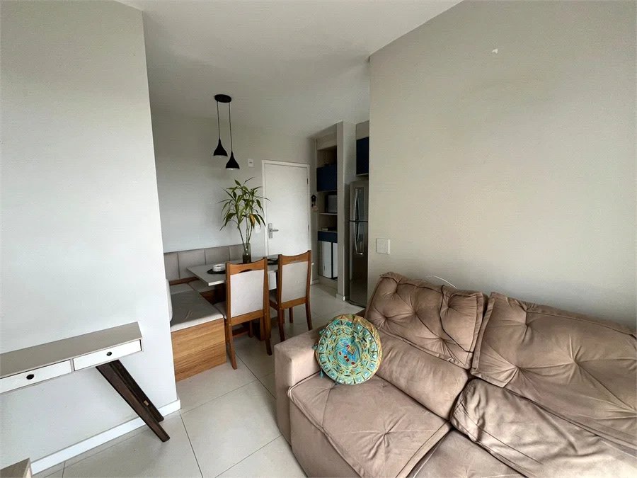 Apartamento à venda com 2 quartos, sendo 1 suíte, em Cidade dos Bandeirantes, São Paulo, SP