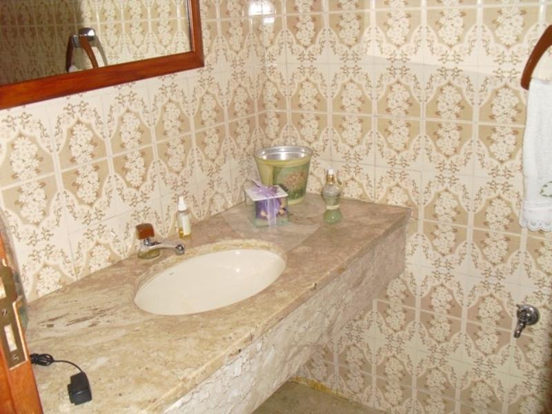 Apartamento à venda com 4 quartos, sendo 1 suíte, em Campo Belo, São Paulo, SP