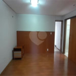 Casa à venda com 3 quartos, sendo 2 suítes, em Olho D'água, Mairiporã, SP