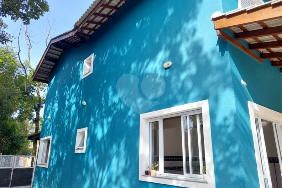Casa à venda com 3 quartos, sendo 1 suíte, em Barreiro, Mairiporã, SP