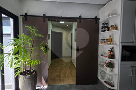 Casa Térrea à venda com 4 quartos, sendo 2 suítes, em Vila Avaí, Indaiatuba, SP