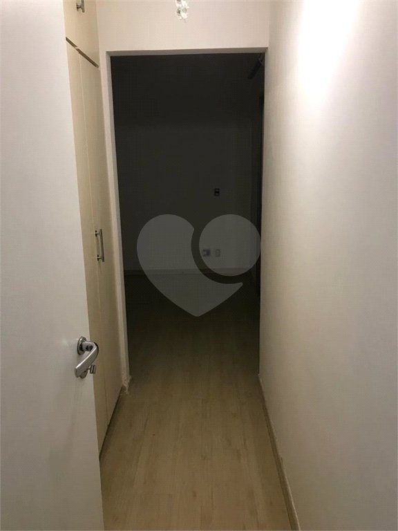 Apartamento à venda com 3 quartos, sendo 1 suíte, em Vila Andrade, São Paulo, SP