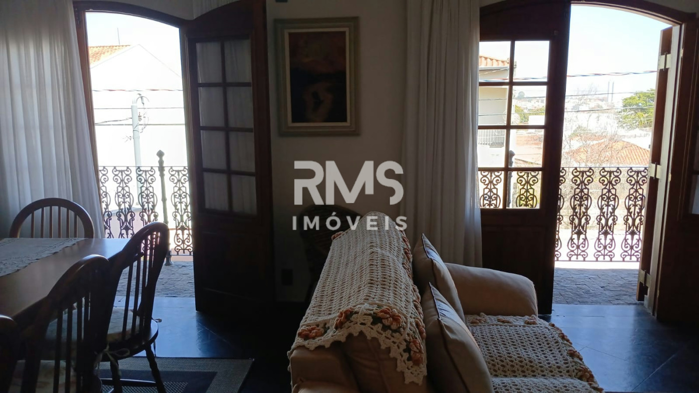 Casa à venda com 3 quartos, sendo 1 suíte,  no Brasil, Itu, SP