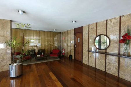 Apartamento à venda com 4 quartos, sendo 1 suíte, em Brooklin Paulista, São Paulo, SP