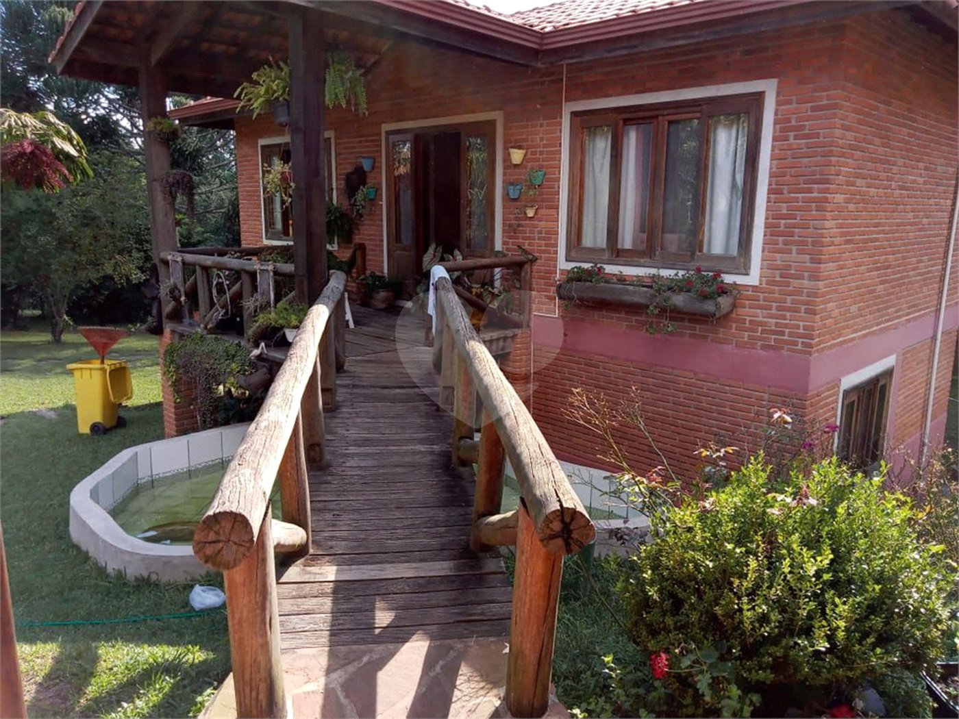 Chácara à venda com 4 quartos, sendo 3 suítes,  em Tupy, Itapetininga, SP