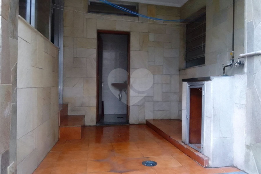 Casa à venda com 2 quartos, sendo 1 suíte, em Parada Inglesa, São Paulo, SP