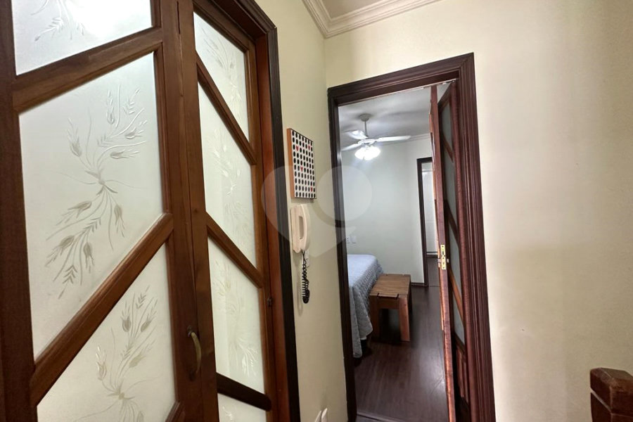 Sobrado à venda com 2 quartos em Vila Constança, São Paulo, SP