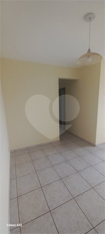 Apartamento à venda com 3 quartos em Jardim Viaduto (vila Xavier), Araraquara, SP