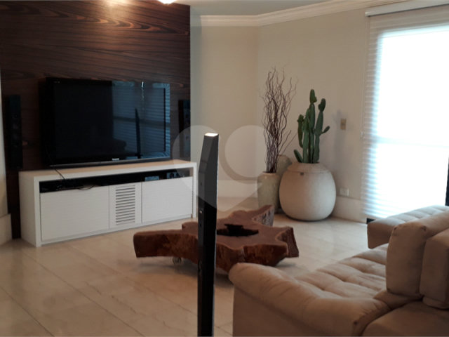 Apartamento à venda com 3 quartos, sendo 1 suíte,  em Santana, São Paulo, SP