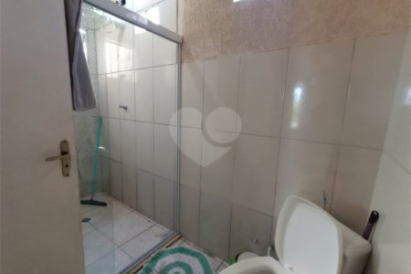 Casa à venda com 4 quartos, sendo 1 suíte, em Jardim Maricota, Itapetininga, SP