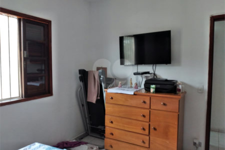 Sobrado à venda com 3 quartos, sendo 1 suíte, em Jaguaré, São Paulo, SP
