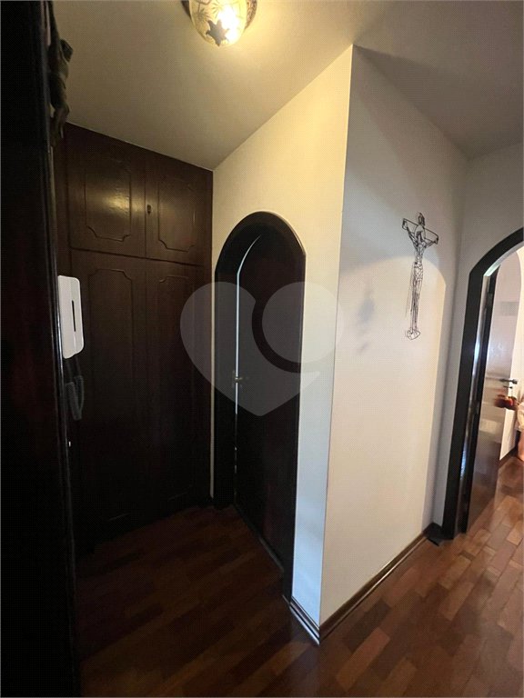 Casa à venda com 5 quartos, sendo 4 suítes, em Parque Maria Helena, São Paulo, SP