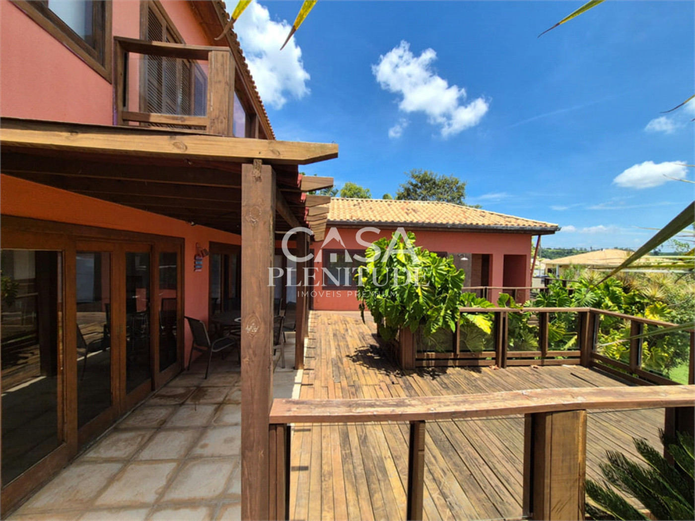 Casa em condomínio à venda ou para alugar com 3 suítes em Village Ipanema Ii, Araçoiaba da Serra, SP