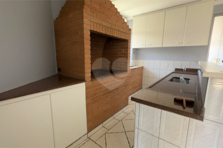 Casa para alugar com 4 quartos, sendo 3 suítes, em Vila Sfeir, Indaiatuba, SP
