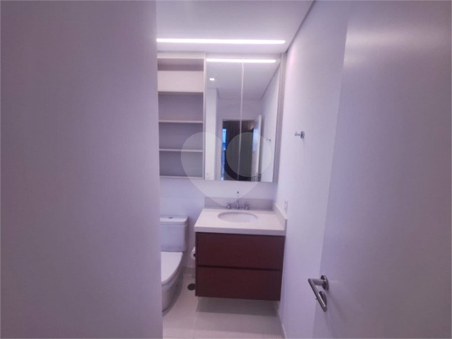 Apartamento à venda com 1 suíte em Moema, São Paulo, SP