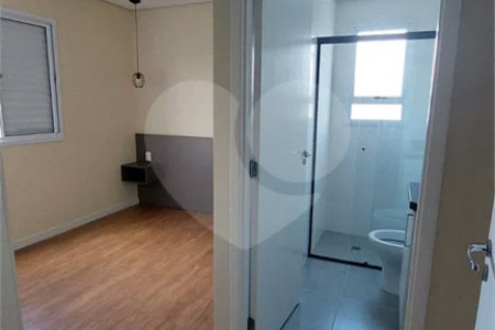 Apartamento para alugar com 2 quartos, sendo 1 suíte, em Aparecidinha, Sorocaba, SP