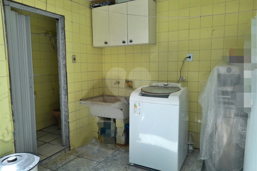 Sobrado à venda com 3 quartos em Água Fria, São Paulo, SP