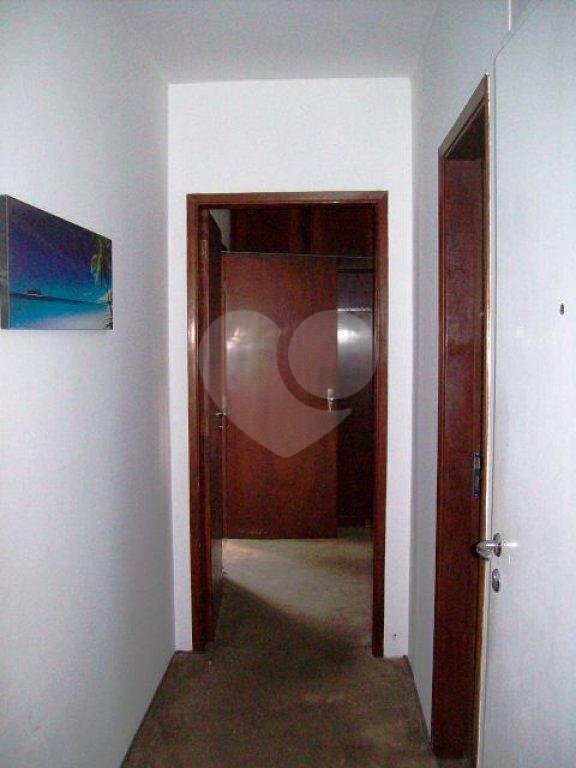 Sobrado à venda com 4 quartos em Parada Inglesa, São Paulo, SP