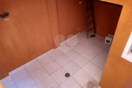 Sobrado à venda com 2 quartos em Vila Mazzei, São Paulo, SP