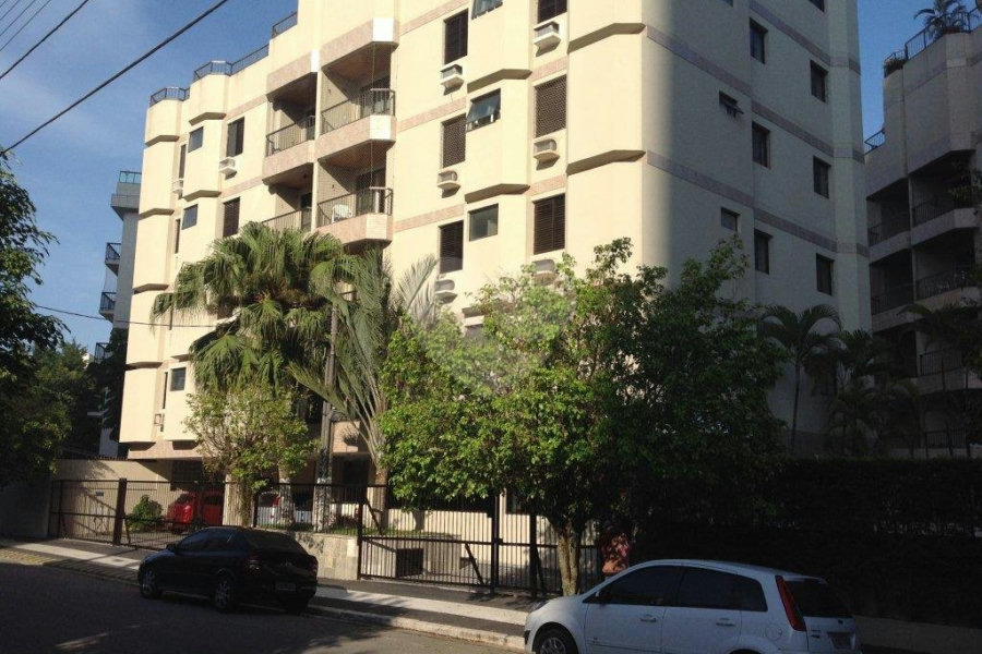 Apartamento à venda com 2 quartos, sendo 1 suíte, em Vila Luis Antônio, Guarujá, SP