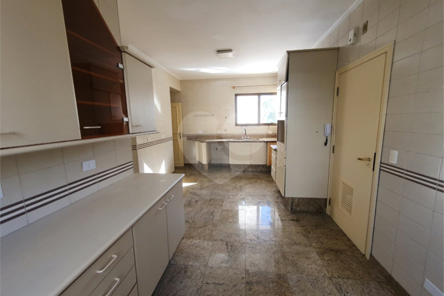 Apartamento à venda com 4 quartos, sendo 2 suítes, em Anália Franco, São Paulo, SP