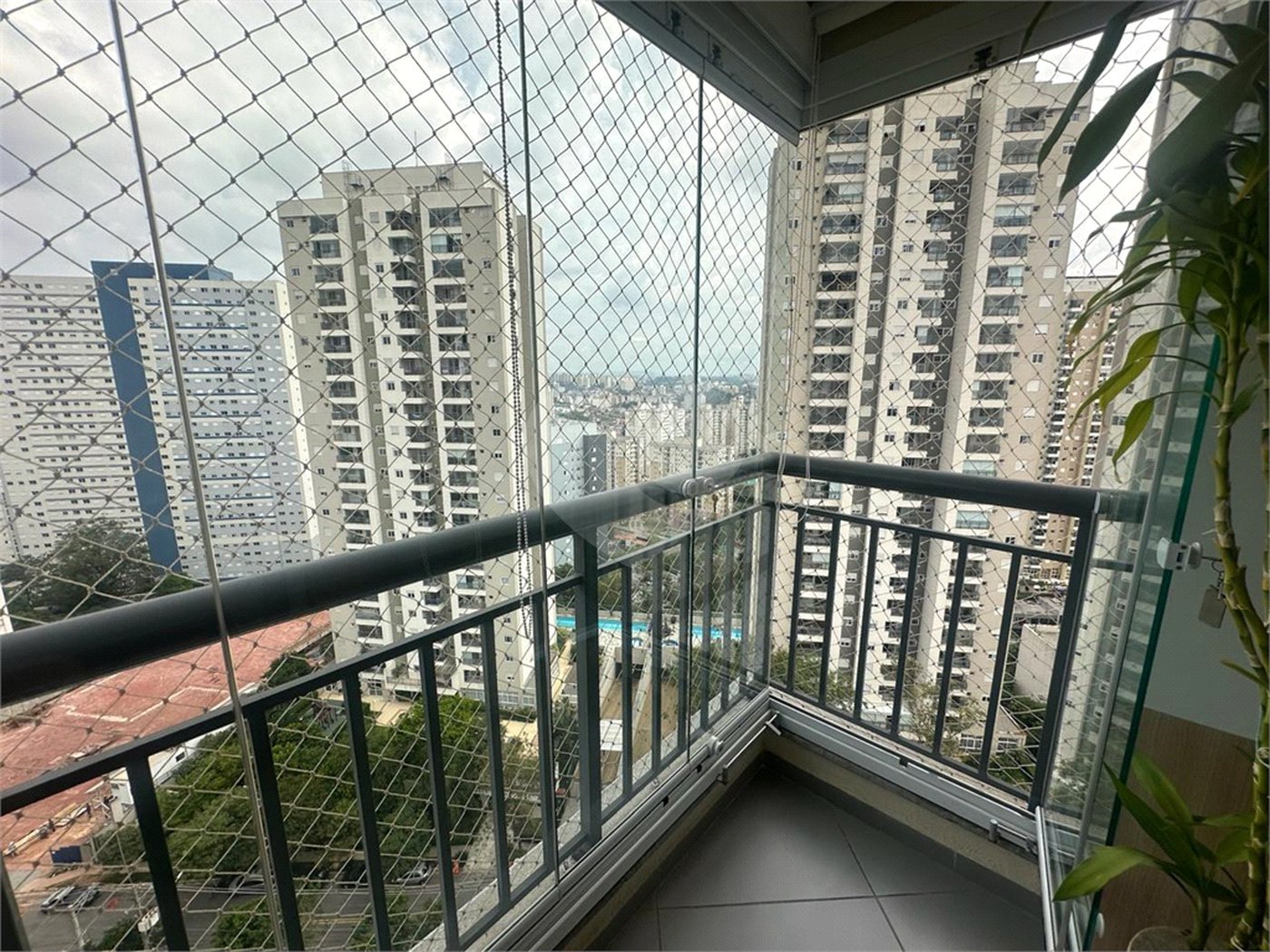 Apartamento à venda com 3 quartos, sendo 1 suíte, em Vila Andrade, São Paulo, SP