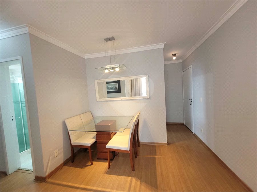 Apartamento para alugar com 2 quartos em Vila Anastácio, São Paulo, SP