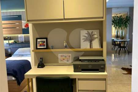 Apartamento à venda com 3 quartos, sendo 1 suíte, em Vila Anastácio, São Paulo, SP