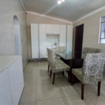 Casa à venda com 3 quartos, sendo 1 suíte,  em Recreio Maristela, Atibaia, SP