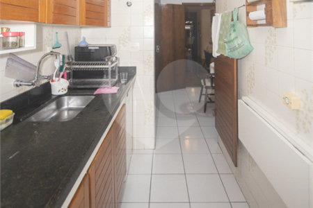Sobrado à venda com 3 quartos, sendo 1 suíte, em Chácara Santo Antônio (zona Sul), São Paulo, SP