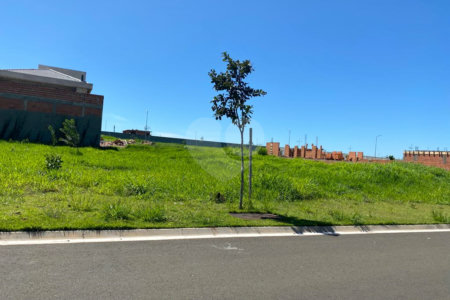 Terreno à venda no condomínio Residencial Creta, Indaiatuba - SP