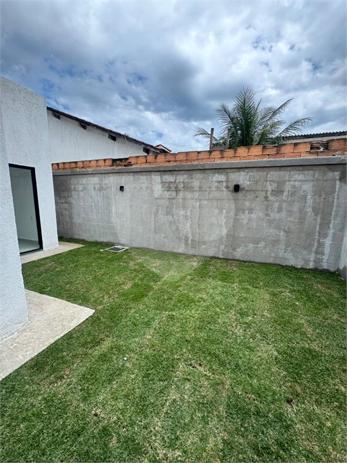 Casa à venda com 2 quartos, sendo 1 suíte, em Pedra de Guaratiba, Rio de Janeiro, RJ
